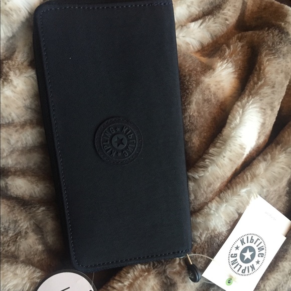 Kipling Handbags - Kibling Wallet brand new Kipling Handbags - Kibling Wallet brand new